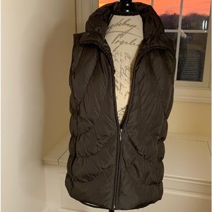 Nine West Quilted Down vest